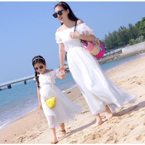 Family Matching Outfits 2019 Summer Fashion Beach Little Girls Dress Casual Lady Dress Clothes Mother Daughter Baby Girl Dress