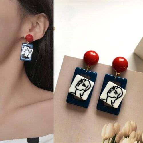 Classic Abstract Portrait Acrylic Square Asymmetrical Pendant Drop Earrings for Women Girls Teen Earrings 2021 Trend New Arrival