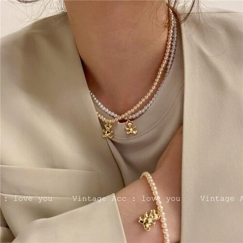 Fashion Retro Geometric Bear Pearl Necklace Girl Color Bear Pearl Temperament Cute Bear Necklace Female Trendy