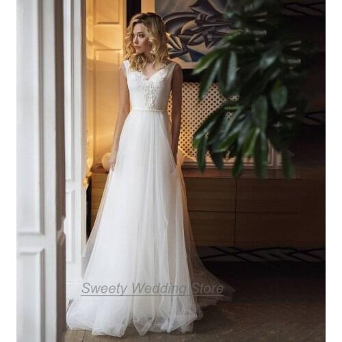 A Line Wedding Dress for Bride Elegant Cap Sleeve Scoop Neck Pearl Lace Tulle Bridal Gowns Backless Sweep Train Bride Dresses