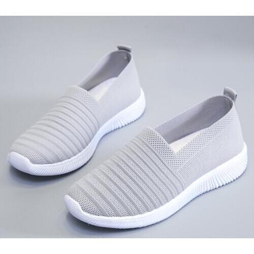 2020 Womens Sneakers Summer Flat Bottom Breathable Walking Shoes Mesh Women Casual Flat Shoes Slip-on Lightweight Shoes Woman