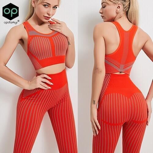 2-Piece Seamless Yoga Set Women Sexy Hip-Lifting Fitness Suit Bra Running Sports Vest + High-Waist Leggings Fitness Sets