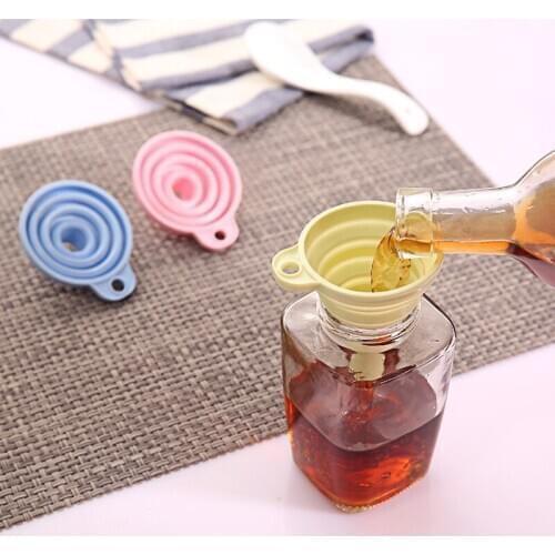 1 Pcs Silicone Foldable Shape Snails Funnel Liquid Funnel Portable Oil Honey Kitchen Mini Tool Folding Portable Kitchen Funnels