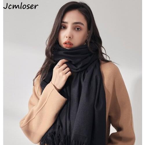 Designer 2021 Autumn winter women scarf Solid color warm cashmere scarves Tassels shawls Fashion brand neck bandana pashmina