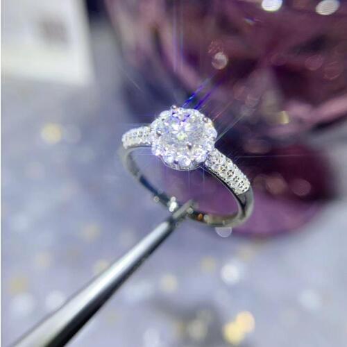 Sparkling 5x5mm size moissanite gemstone ring for women jewelry gift birthday party engagement present shiny better than diamond