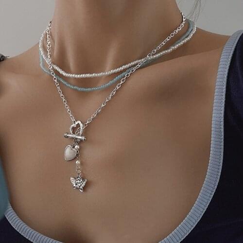 HUANZHI 2021 New Korean Sweet Fairy Choker Love Heart Rhinestone Angel Pendant Colour Beads Necklace for Women Party Jewellery