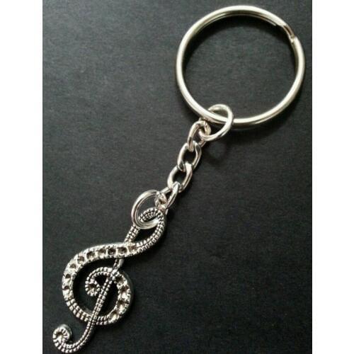 Vintage Silver Charms Music Note Dinosaur SNAIL Hammer YACHT Alien Spaceship Keychain For Keys Car Bag Key Ring Key Chains M108