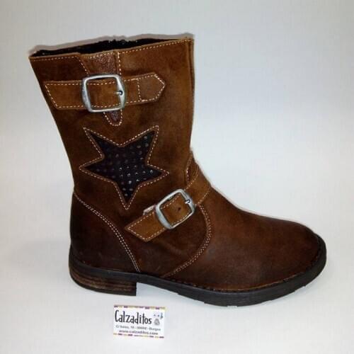 Nens camel style boots for girl or girl in Brown Nubuck