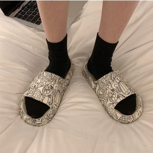 Fashion Street Cute Graffiti Women Men Slippers Thick Sole Non-Slip Indoor Bathroom Slides Casual Beach Sandals Plus Size 36-45