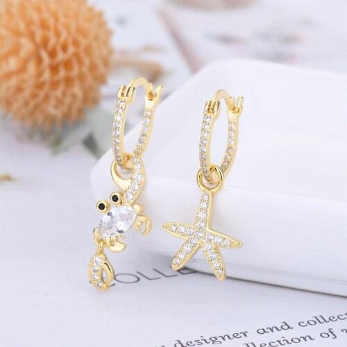 Korean Version of The New Starfish Crab Earrings Fashion Beach Ocean Holiday Earrings Asymmetric Earrings Personality Earrings