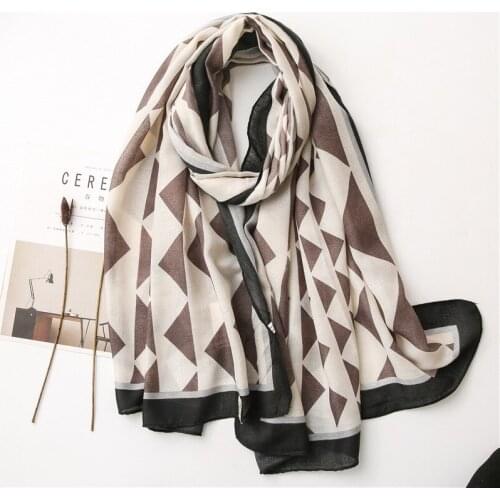 2020 New Viscose Geometry Print Scarves And Shawls Women Long soft Trendy Geometric Print Wrap Hijab 2 Color Free Shipping