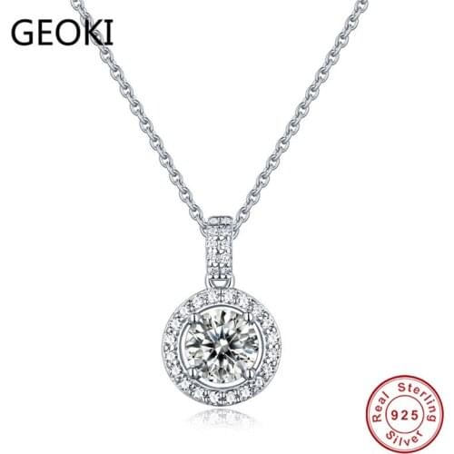 Geoki Passed Diamond Test 1 CT Perfect Cut Round Moissanite Pendant Necklace 925 Sterling Silver Diamond Necklaces Women Jewelry