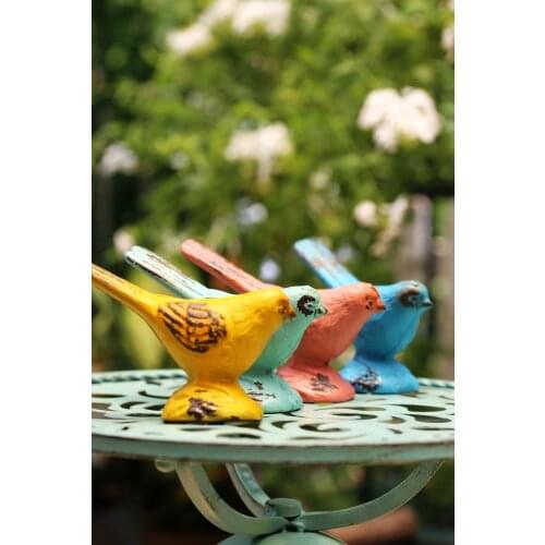 Free stand handcrafted rustic retro metal bird decoration