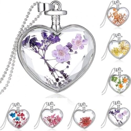 Dried Flower Real Dry Flower Glass Charm Pendant Necklace Chic Transparent Glass Love Heart Chain Necklace For Women Jewelry