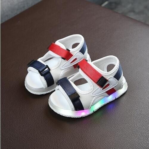 Childrens Glowing Sandals Childrens Summer Shoes Glowing Boys and Girls Sports Sandals Flashing Soft Beach Shoes for Toddlers