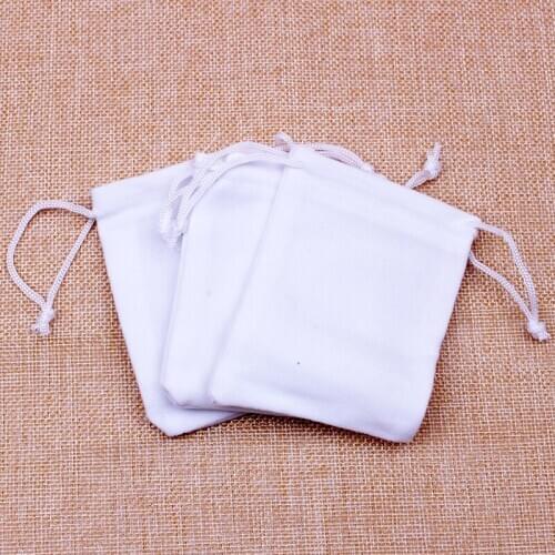 Jewelry Packaging Bags 50pcs 7x9cm Drawstring Soft Velvet Pouches for Jewelry Earring Bracelet Necklace Candy Gifts Packaging