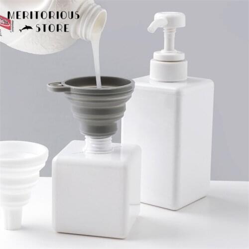 1pcs Mini Foldable Funnel Silicone Collapsible Funnel Folding Portable Funnels Be Hung Household Liquid Dispensing Kitchen Tools