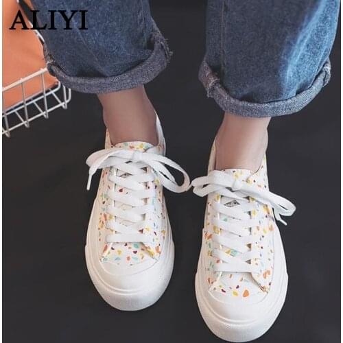 New Floral Sneakers Women 2021 Spring Autumn Comfy Lace Up Casual Canvas Shoes 35-40 Female Running Walking Sport Flats