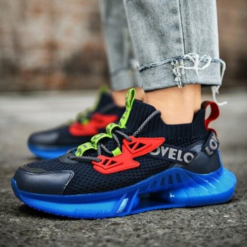 2021 Street Style Men Chunky Sneakers New Roman Fashion Breathable Height Increasing Casual Male Shoes Man Autumn Sneakers