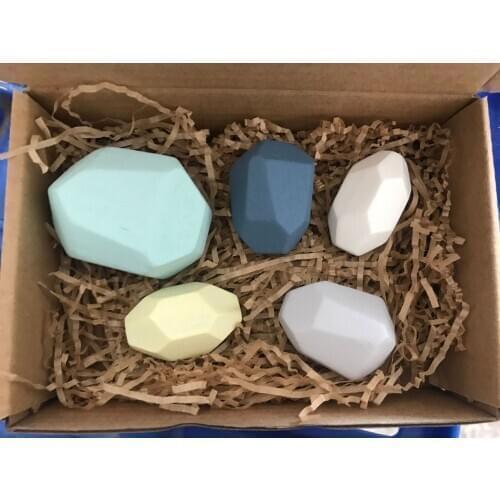5pcs Rainbow and Gradients colour stone building blocks toys for children stacking toy wood naturall Color stone blocks baby toy