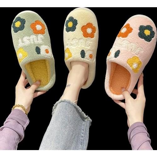 Autumn and winter Korean flower cotton slippers home womens thick soles wear wool slippers outside home mens indoor anti-skid