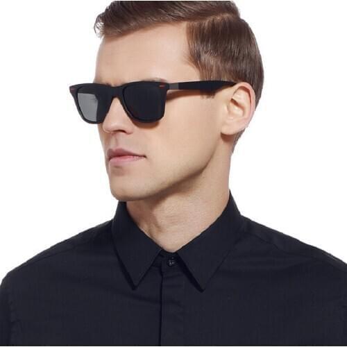 Classic Polarized Sunglasses Men Women Brand Design Driving Square Frame Sun Glasses Male Goggle UV400 Gafas De Sol