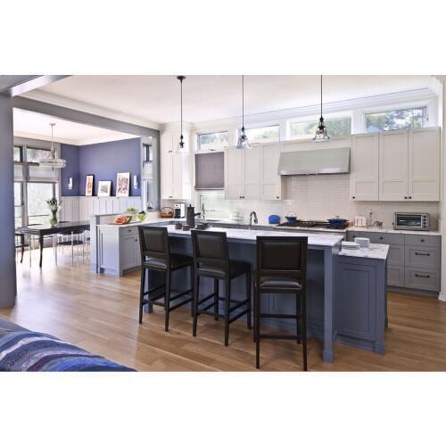 2017 hot sales new design classic custom made solid wood kitchen cabinets shaker panel wooden kitchens with island SKC1612030