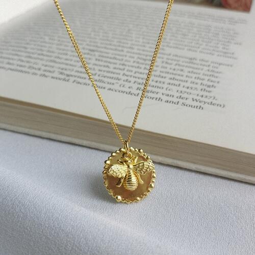 Silvology 925 Sterling Silver Cartoon Insect Bee Necklace Gold Original Fashionable Female Pendant Necklace 925 Birthday Jewelry