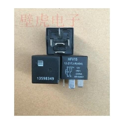 1pc Brand new original for Cadillac CT6 Ignition Relay Verano New Cruz Automotive Relay 13598349