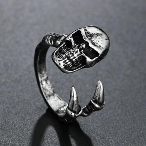 Men Ring black Vintage Punk Skeleton Rings Skull Hand Ring Finger Bone Rings for Women gift rings