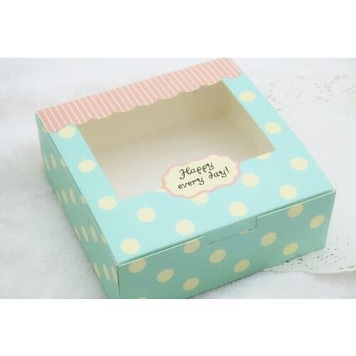 14.5x14.5x2.2cm Blue Polka Dot packing Boxes,cake paper packing box with pvc window gift Packing food box100/pcs Free shipping