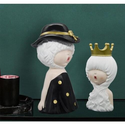 Modern Crown Hat Girl Resin Accessories Art Home Livingroom Table Sculpture Ornaments Crafts Office Desktop Figurines Decoration