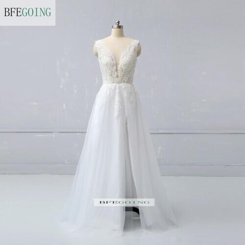 Simple Ivory Tulle Lace Appliques V-Neck Sleeveless Floor-length A-line Wedding dress Custom made