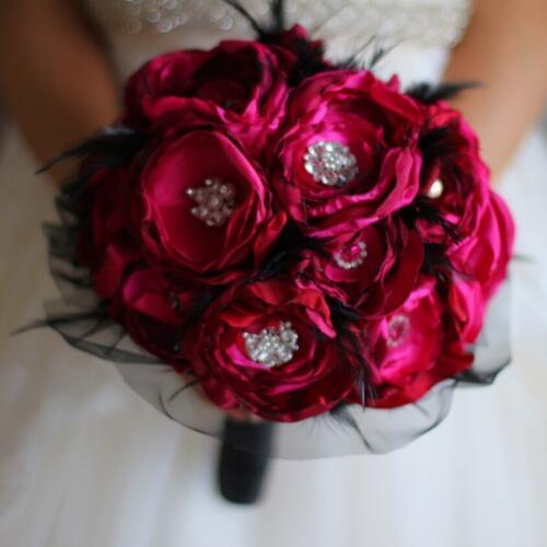 Ruby red Wedding Brooch Bouquet Handmade Fabrics Organza & Black Feather Bridal bouquet Wine red Rose Bride 's cloth Bouquets