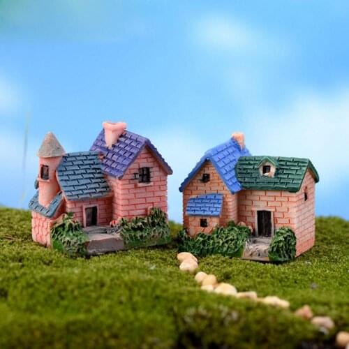 4Pcs/Lot Handmade DIY Resin Crafts Stone House Moss Miniature Landscape Decoration Mini Brick Villa Random Style Micro Cottage