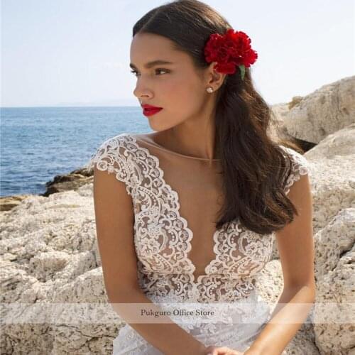 Lace Bohemian Wedding Dress Elegant Backless Sweep Train Sleeveless A Line Elegant Birdal Gown Robe De Mariee