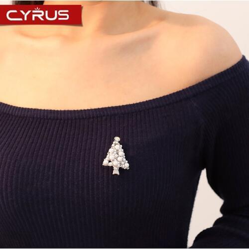 Fashion Christmas Tree Pearl Brooches For Women Chic Accessories Elegant Luxury Brooch Femme Boho Jewelry Regalos Para Mujer