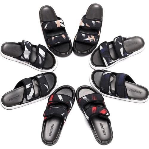 Mens Canvas Slippers 2021 New Summer Mens Outer Wear Fashion Casual Slippers One Word Couple Beach Shoes