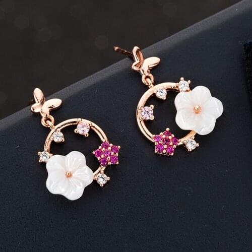Sweet Butterfly Earring Plant Flowers Shell Drop Earrings For Women Crystal Circle Earrings Charm Earrings Female Bridal Jewelry