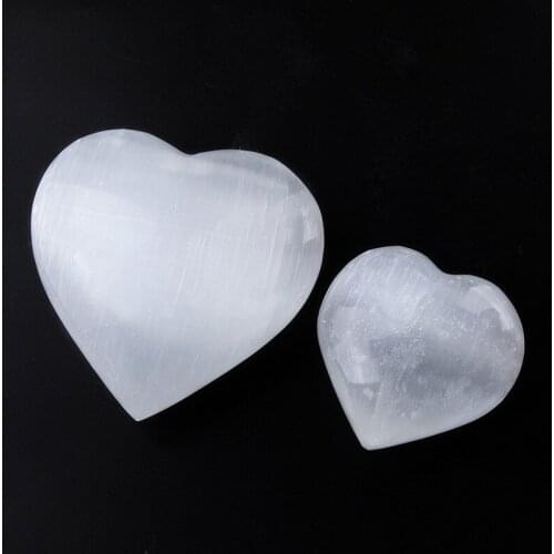 Gemstones Natural Rose Quartz Crystals Love Puffy Heart Shaped Carved Stone Love Healing Crystal Gemstone Decor Gift