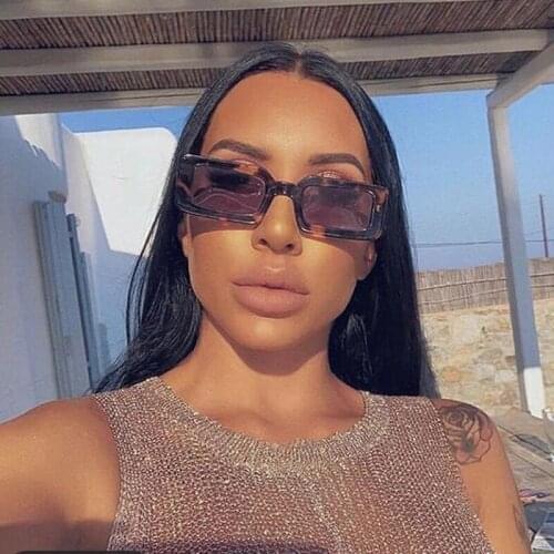 HKNA Small Frame Square Sunglasses Women Retro Rectangle Sunglasses for Women Retro Shades for Women Vintage Gafas De Sol Mujer