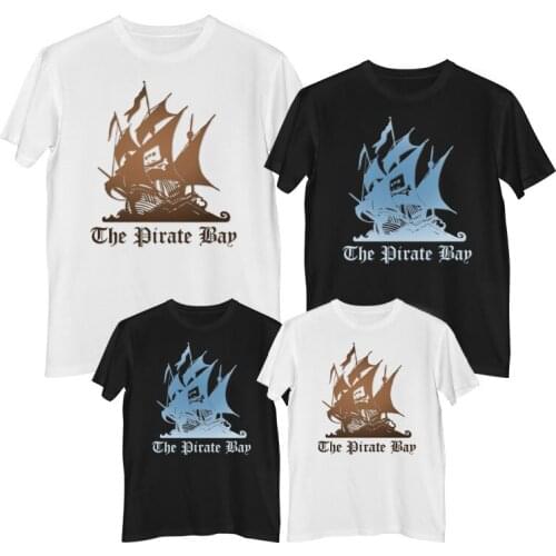 Disney Pirates of the Caribbean T-shirt Comfortable 100% cotton Fashion clothes for teens Men t-shirt childrens clothing boys
