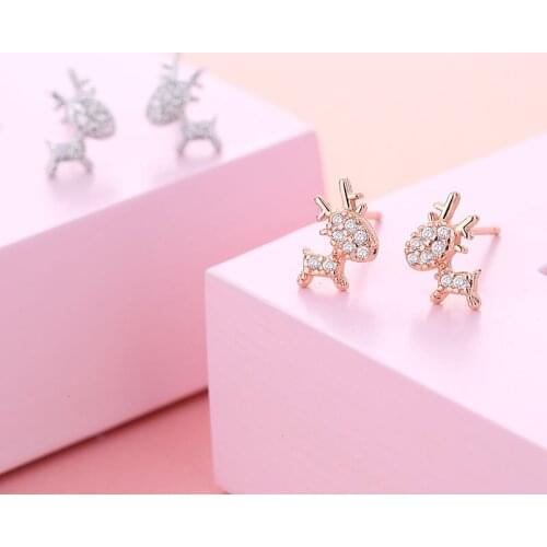 Fashion Net Red Fresh Lovely Deer Shiny Crystal Lady Earrings 2021 New Popular Anti Allergy Lady Earrings Cocktail Party Jewelry