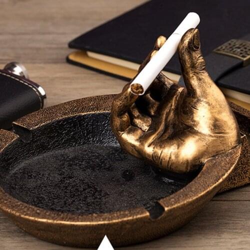 Hand Shaped Ashtray Creative Smoking Pipe Ashtray with Hand Personality Resin Ash Tray Cigarette Holder Phone Bracket Home Decor