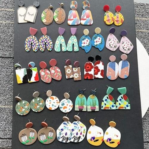 AOMU 2021 New Trendy Acrylic Colorful Geometric Irregular Flora Flower Graffiti Women Jewelry Acrylic Dangle Earrings Collection