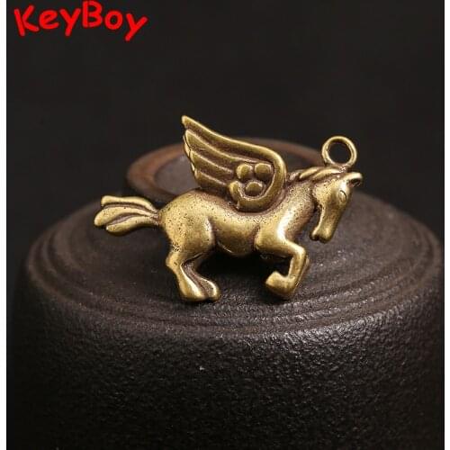 Brass Cute Flying Horse Keychain Pendants Vintage Animal Figurine Car Key Chain Ring Handbag Hangings Jewelry Children Keyrings