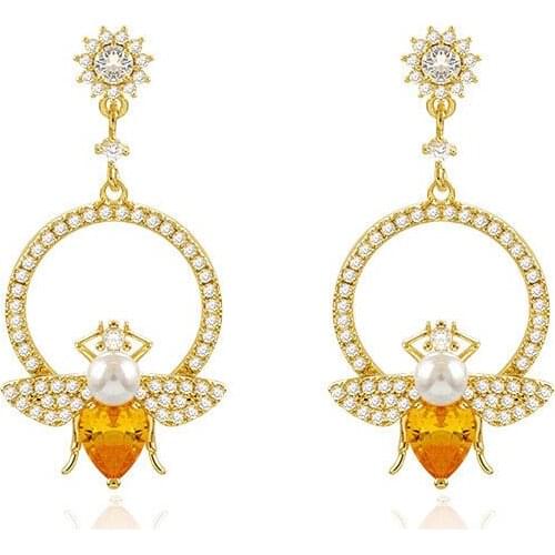 2021 Korean Fashion New Sweet Little Bee Circle Fashion Wild Temperament Elegant Round Exaggerated Earrings Women