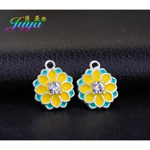 Juya 10pcs/lot Wholesale DIY Enamel Charms Colorful Flower Pendants Accessories For Handicraft Pendant Jewelry Making Components