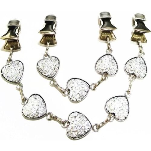 2Pcs/lot Gypsophila Dress Clamps Cinch Sweater Guard Clips Women Heart Cardigan Clips Cape Brooch Cloak Clasp Shawl Pins