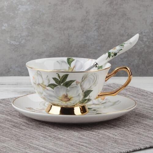 British Style Coffee Cups and Saucers Set Ceramic Afternoon Tea Cup Set Coffee Mugs Set Home Deco Porcelain Coffee Set Demitasse